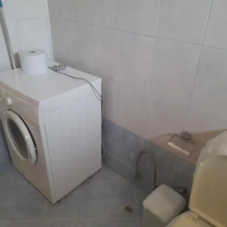 Vila Sinani Villa *
