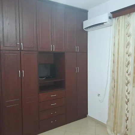 Vila Sinani Villa *